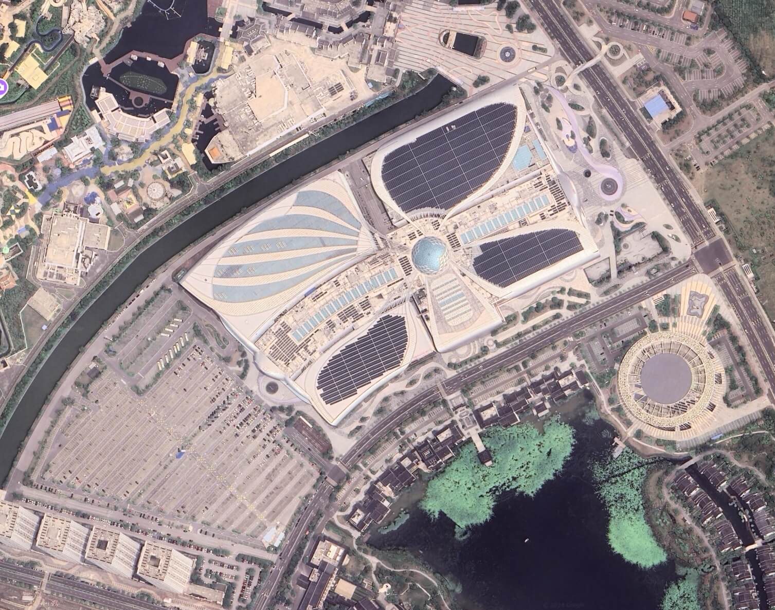 融创公告化债新动态 无锡、重庆文旅城部分资产以资抵债